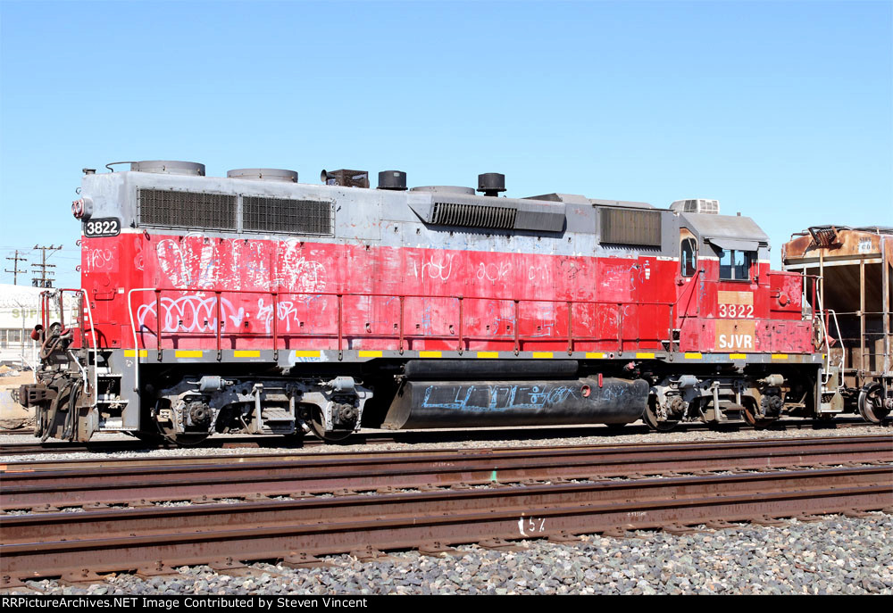 San Joaquin Valley GP38 #3822